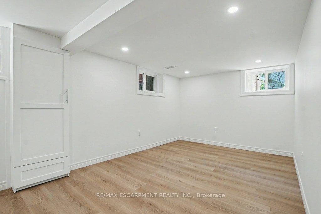 72 Mountain Park Avenue photo 26