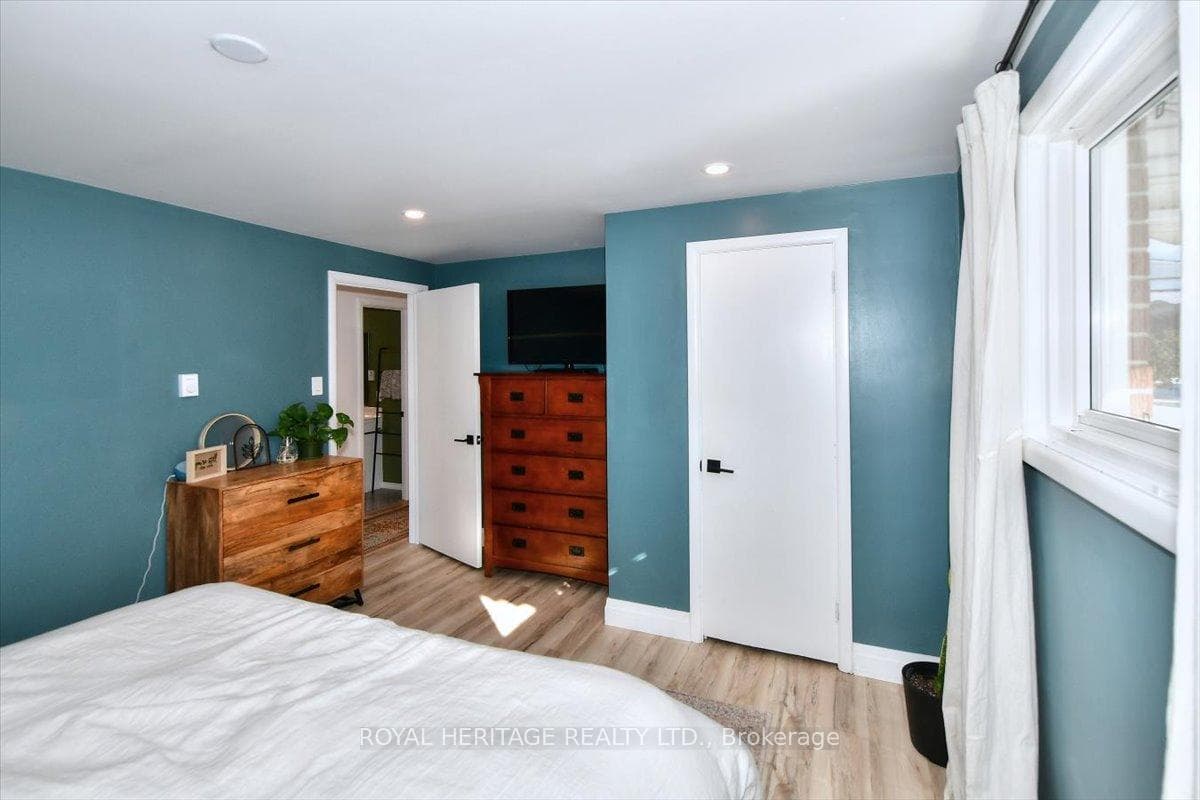 1436 Cedar Valley Road photo 23