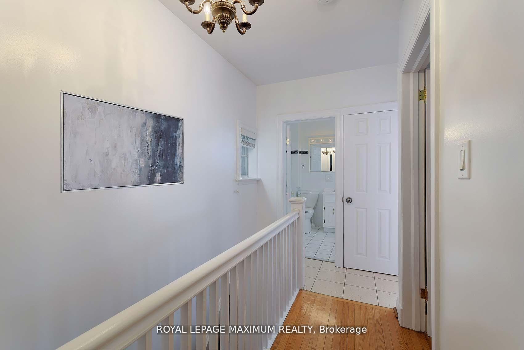 245 Belgravia Avenue photo 22