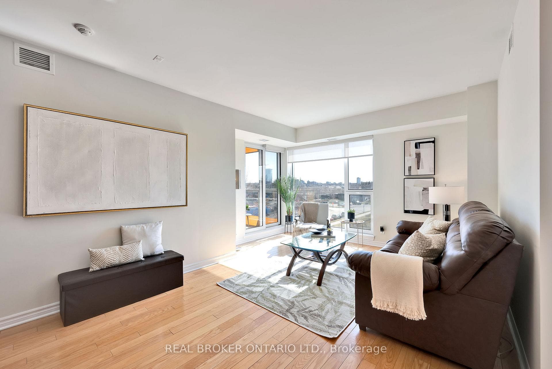 West Facing Living Room with Balcony Access