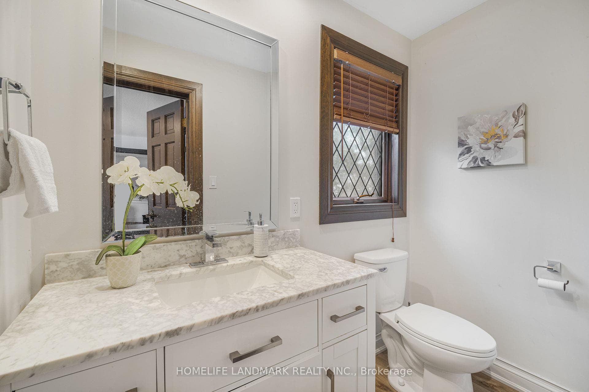 10505 Niagara River Parkway photo 19