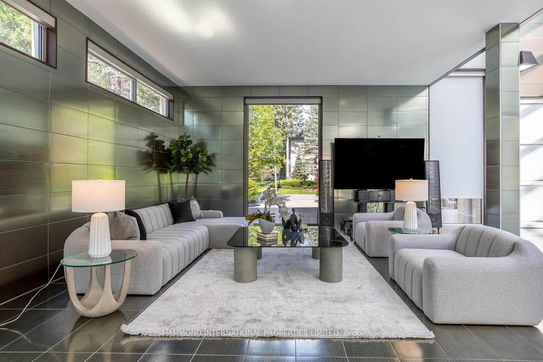 16 Limcombe Drive photo 14
