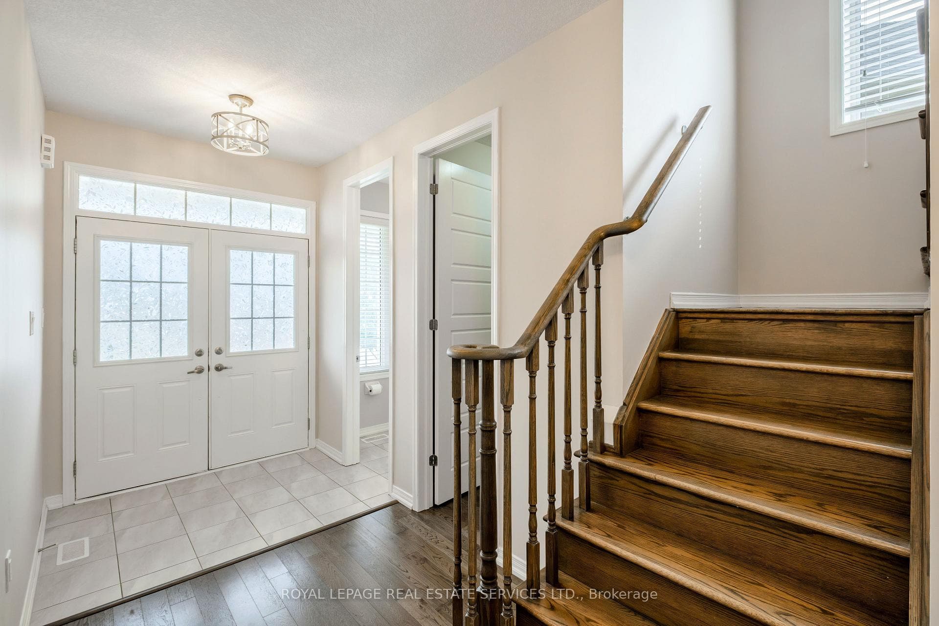 152 Munro Circle photo 9