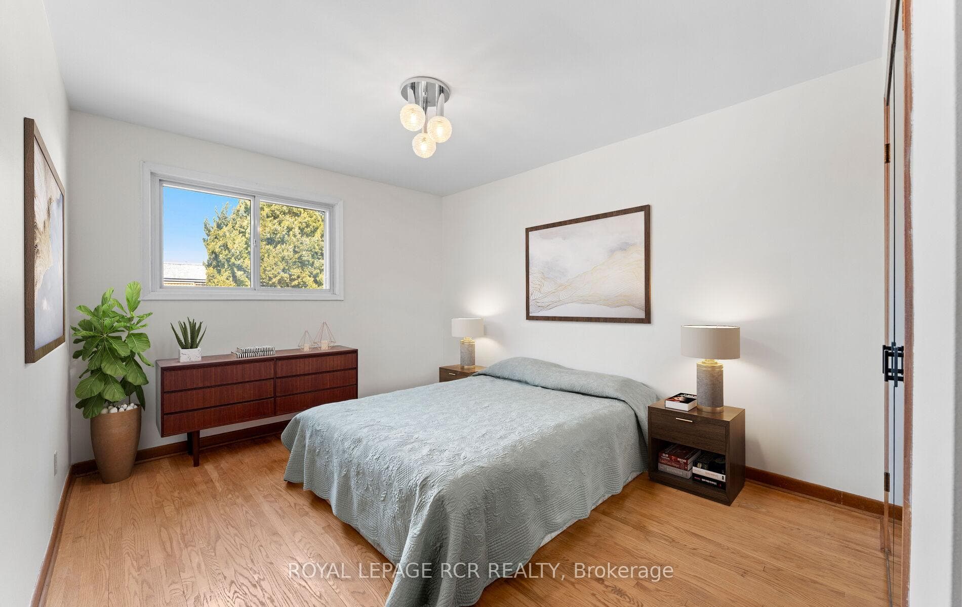10 West Wareside Road photo 13