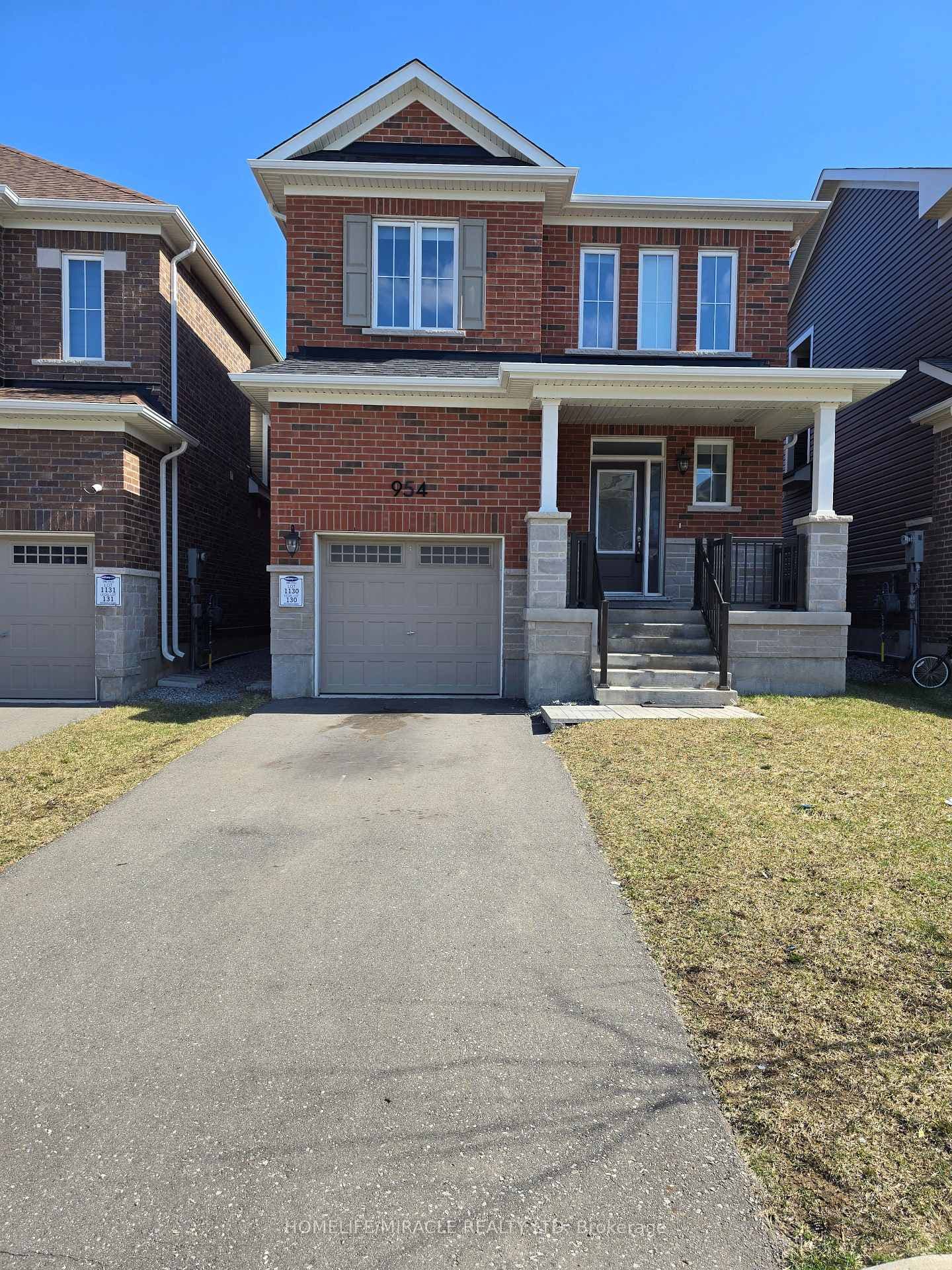 954 Chestnut Heights photo 1