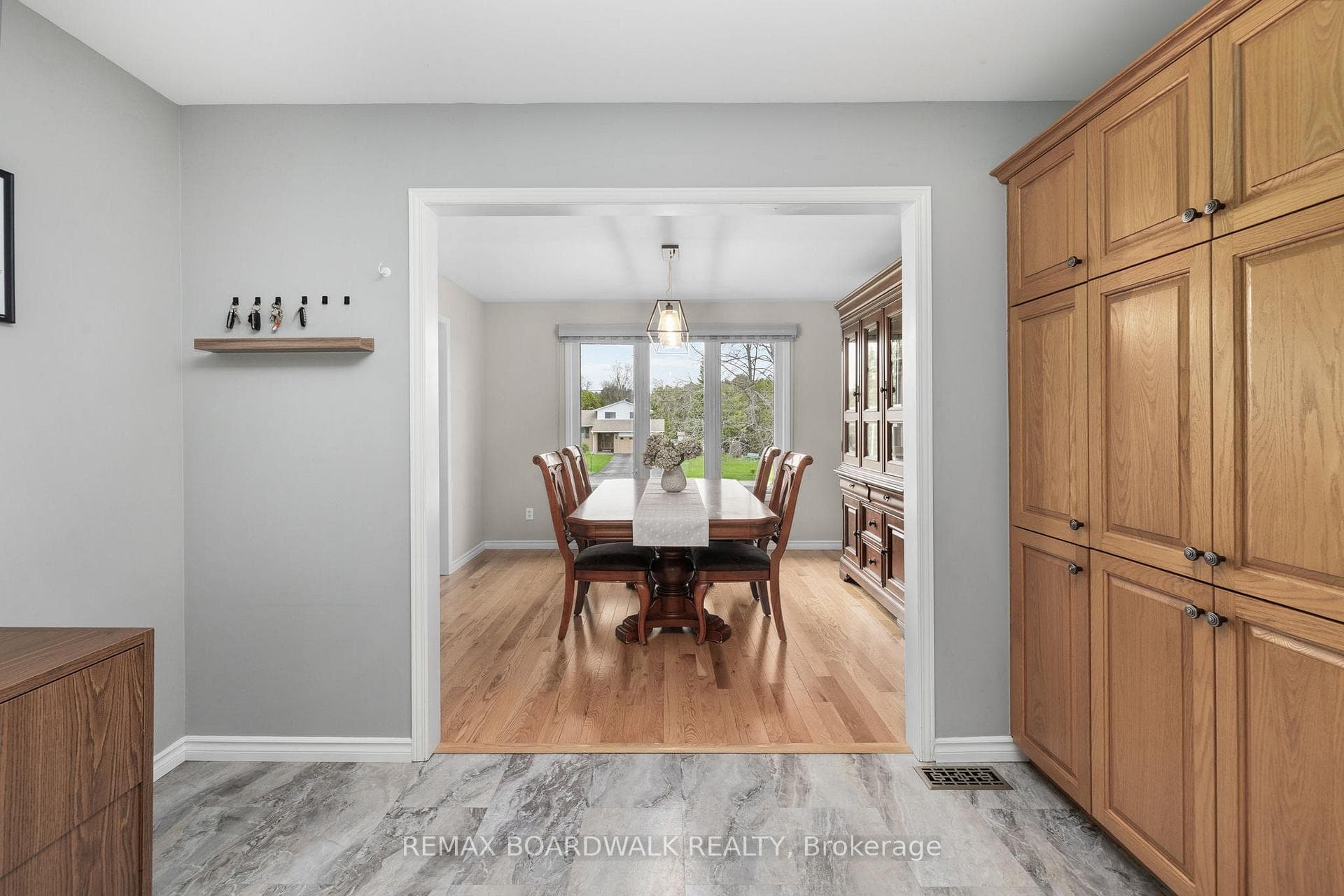 14 Davis Lane photo 14