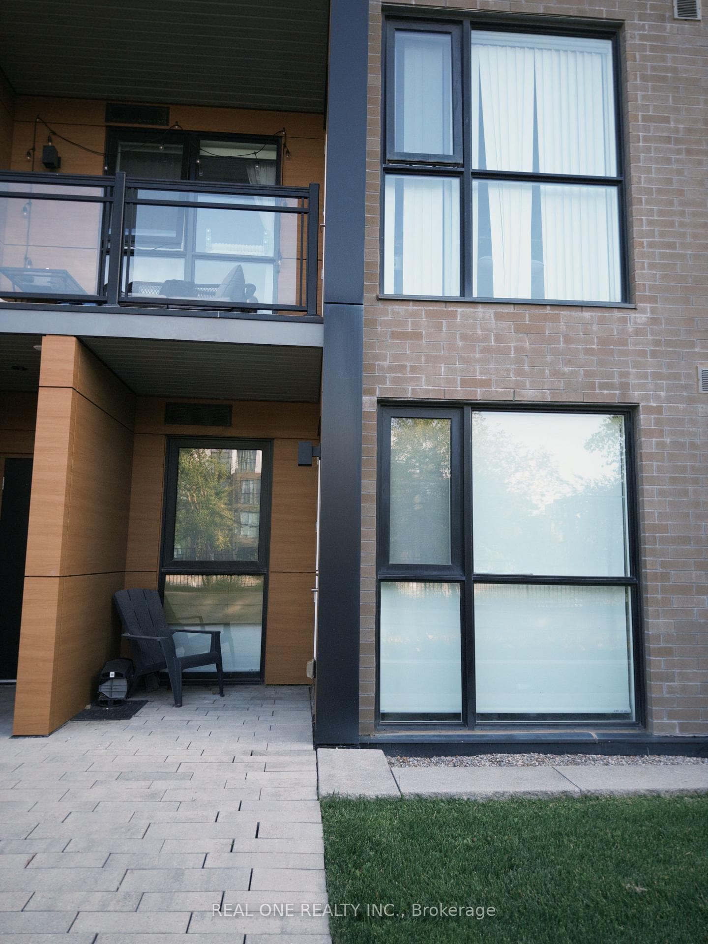 168 Sabina Drive Unit 115 photo 9