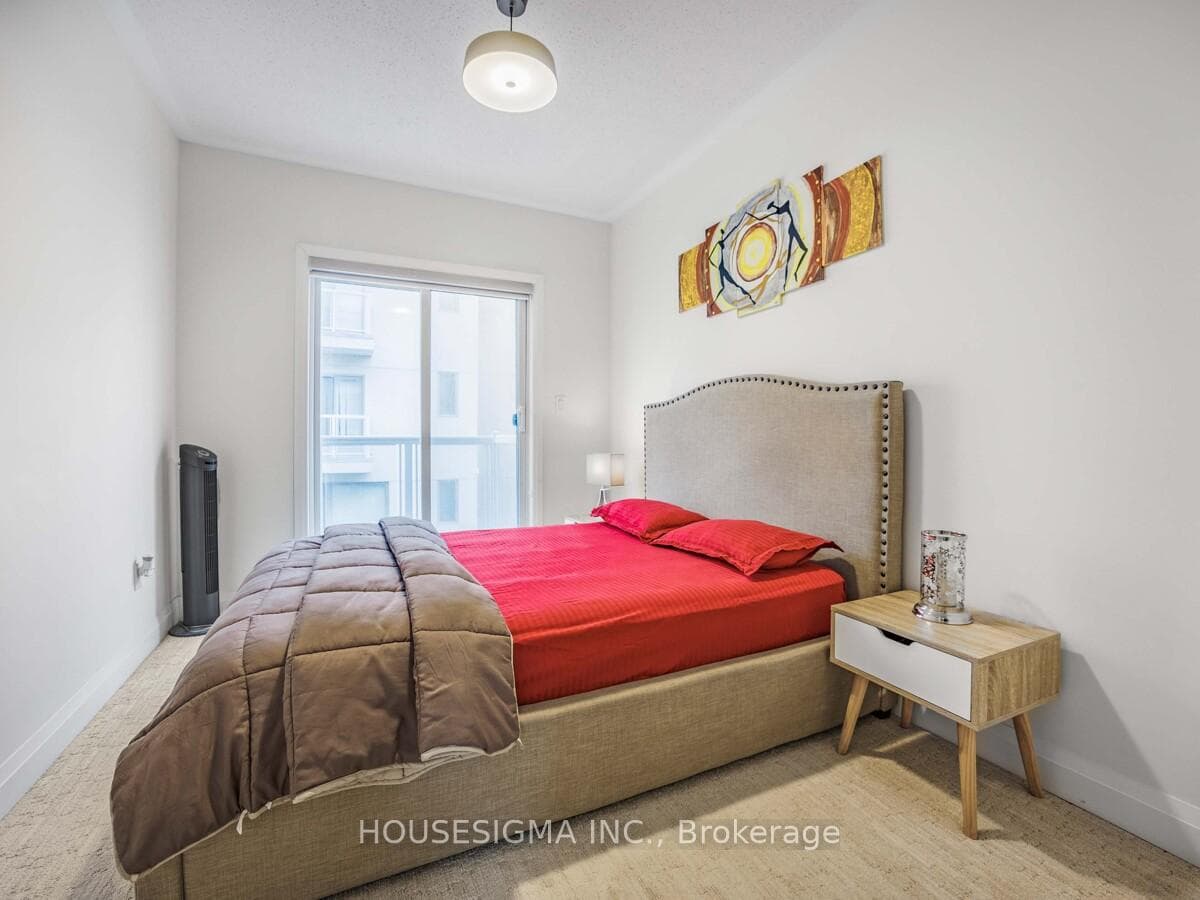 1870 Altona Road Unit 11 photo 15
