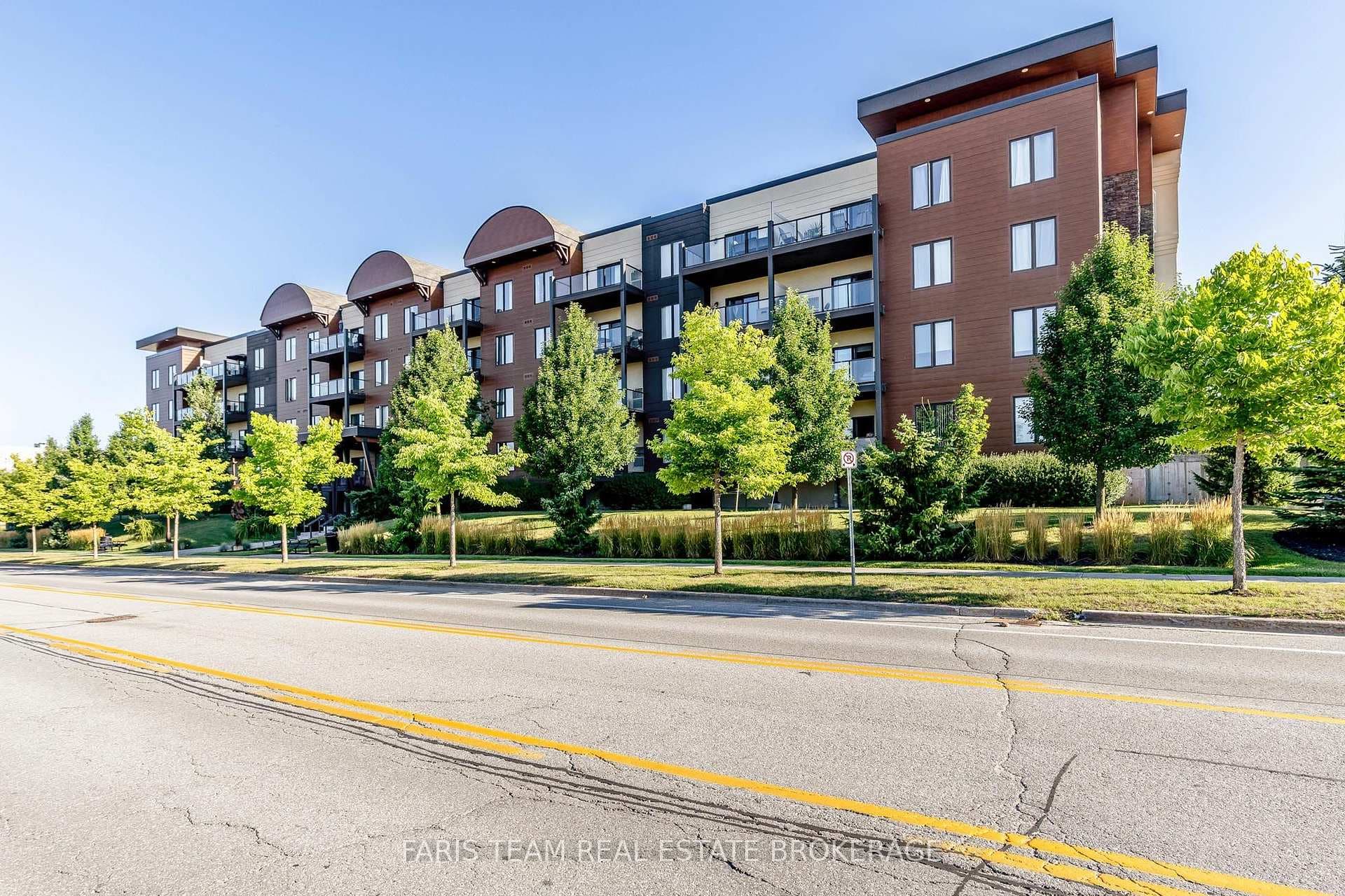 100 Dean Avenue Unit 211 photo 1