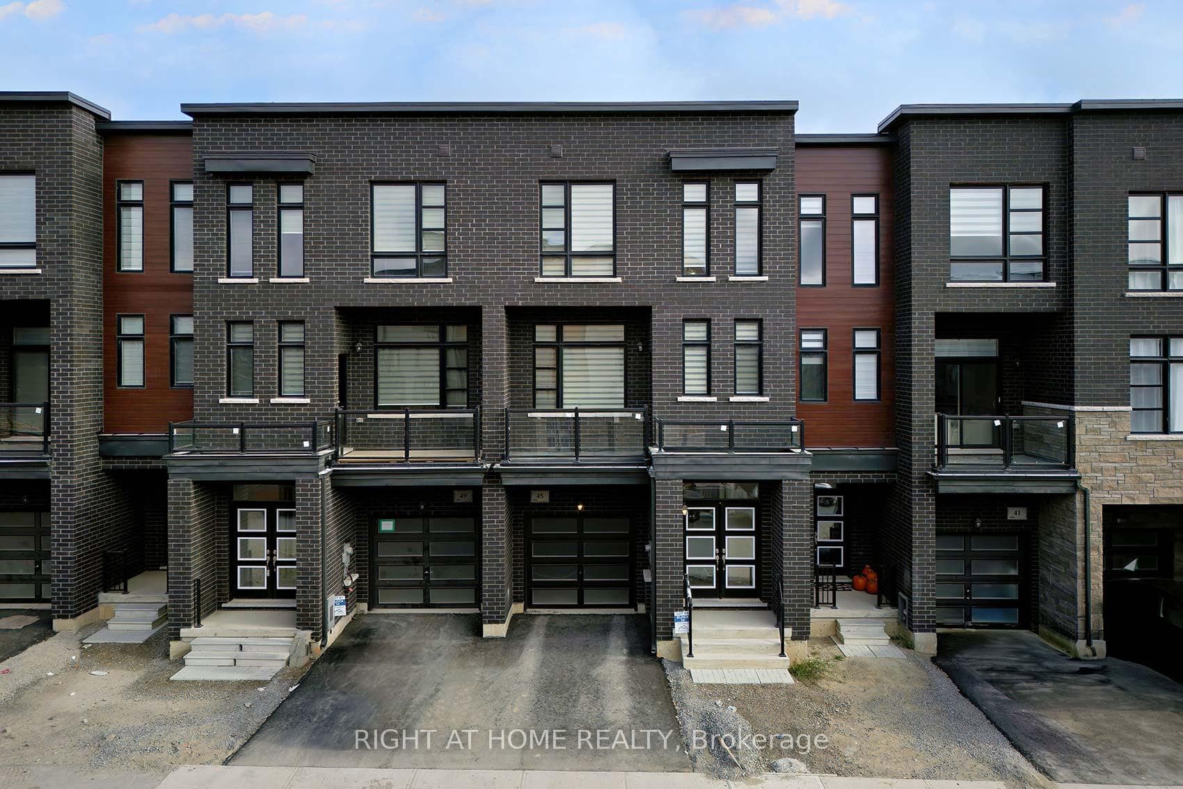 45 Paradox Street photo 35