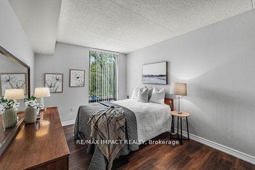 1540 Pickering Parkway Unit 302 photo 13