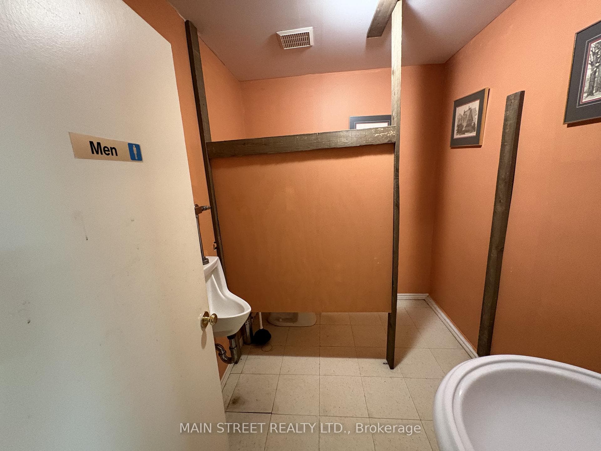 280 Bells Lane photo 18