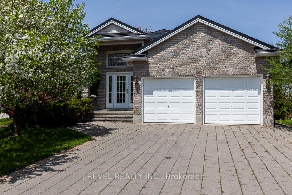 Welcome to 976 Marigold Street!