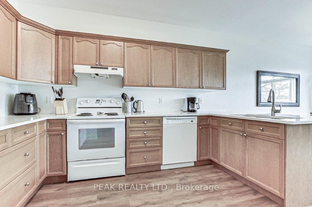 2025 Meadowgate Boulevard Unit 185 photo 11