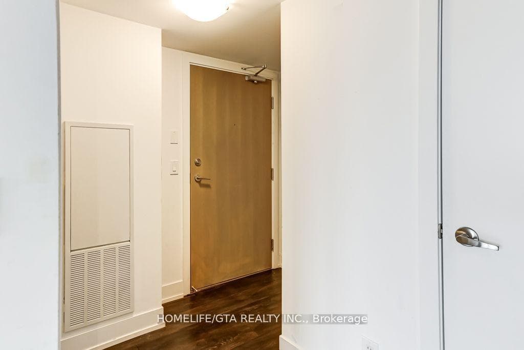 1255 Bayly Street Unit 2001 photo 3