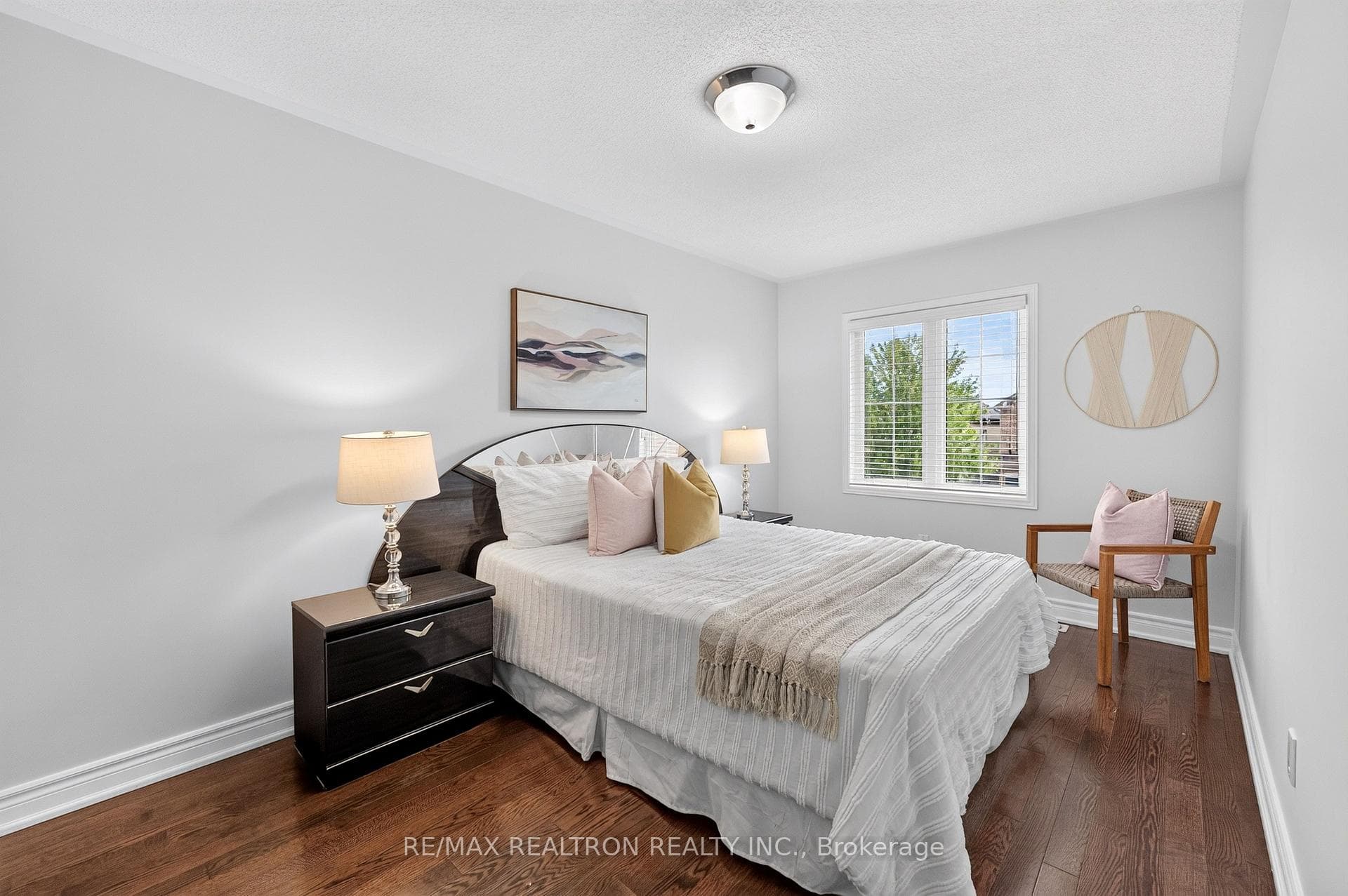18 Sivyer Crescent photo 16