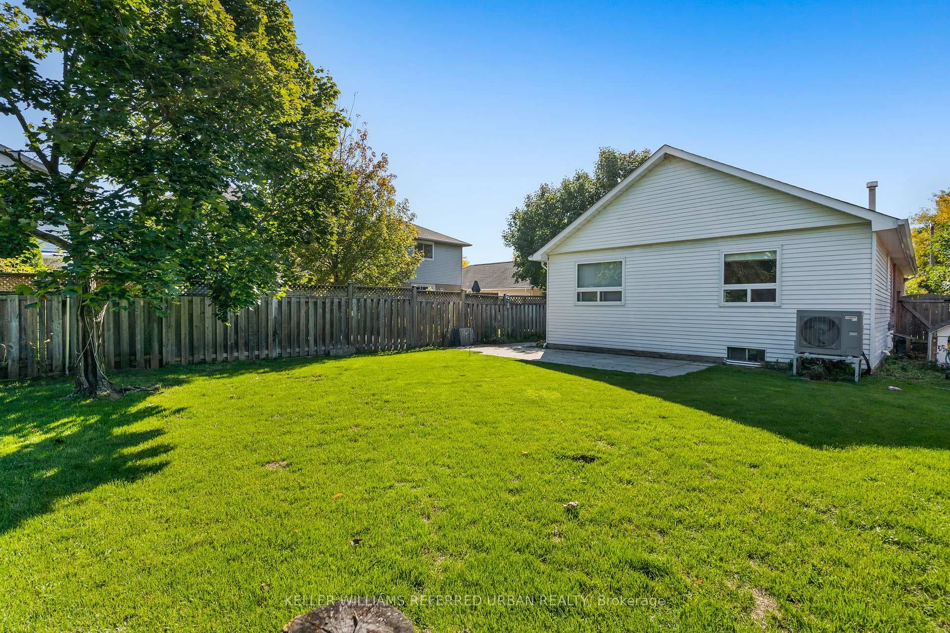 1253 Thorpe Road photo 13
