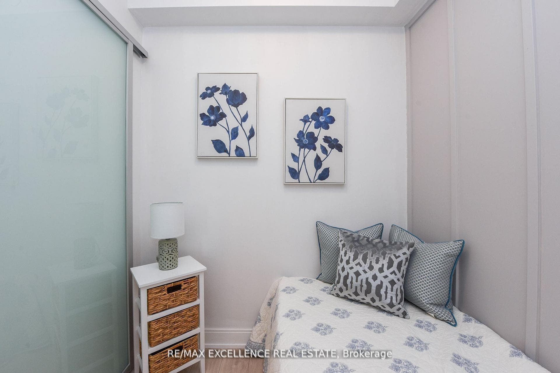70 Annie Craig Drive Unit 608 photo 11