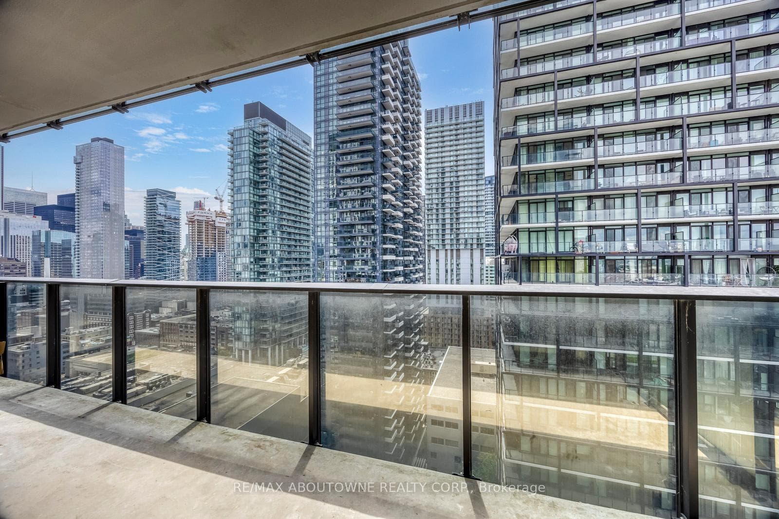 330 Richmond Street Unit 2601 photo 12