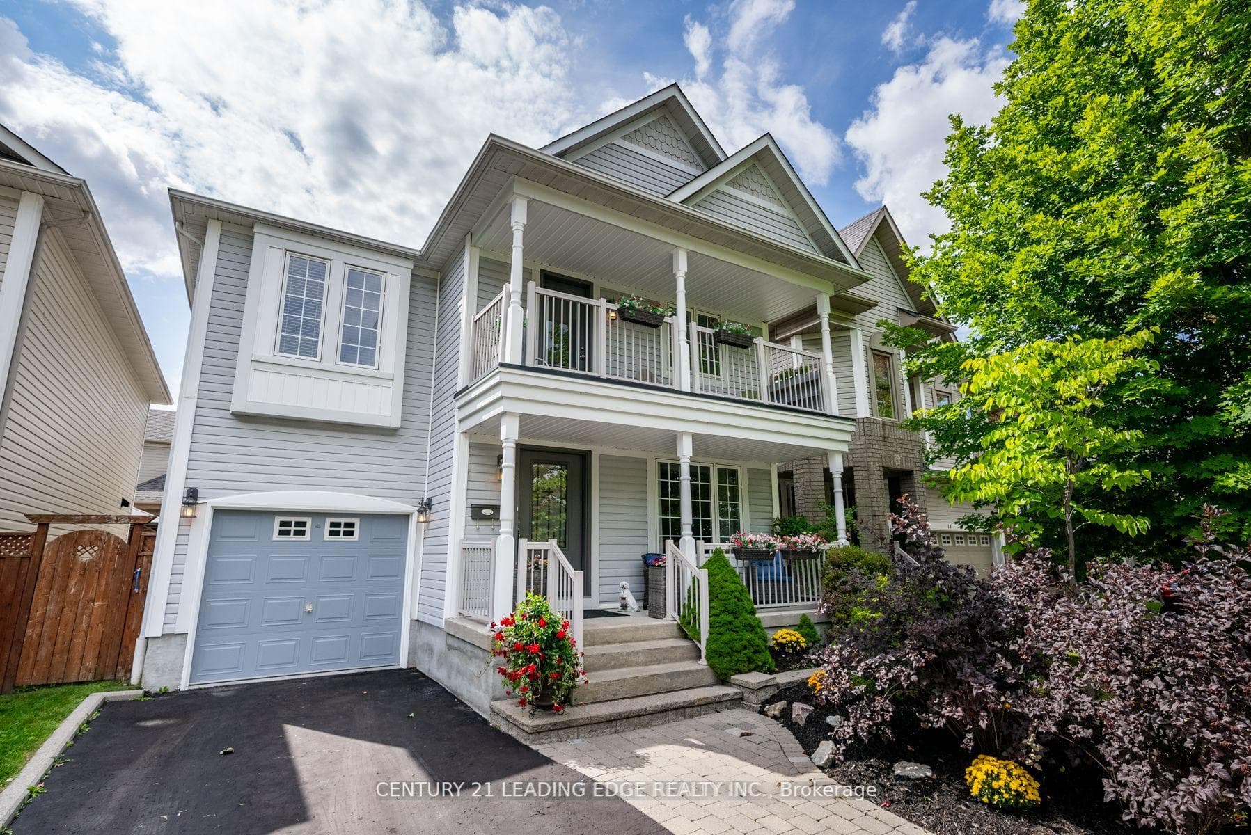 16 Hulley Crescent photo 1