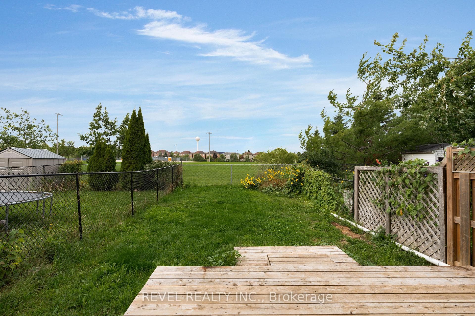 58 Michael Crescent photo 21