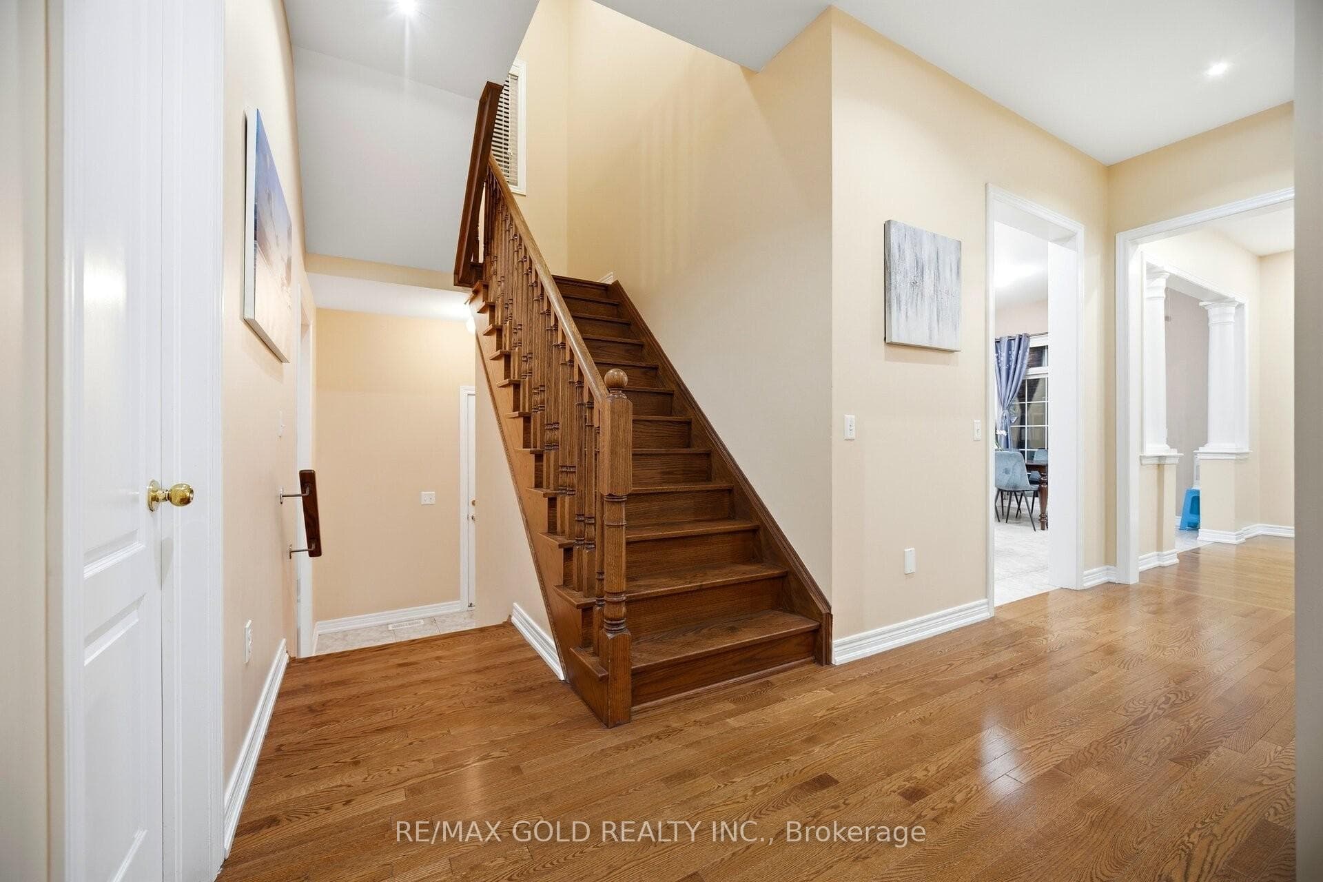 26 Drummondville Drive photo 14