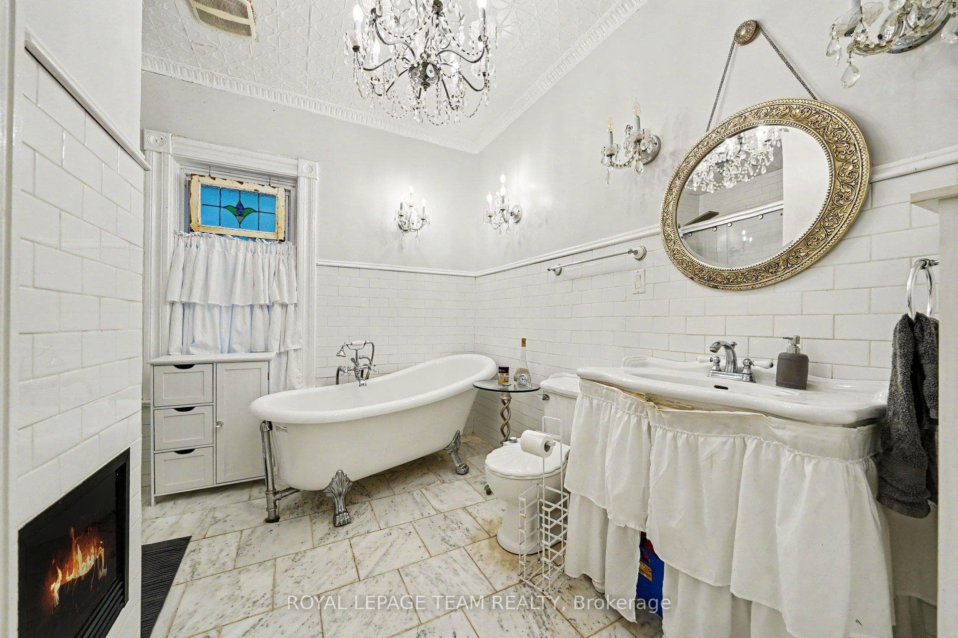 18 Moffat Street photo 24