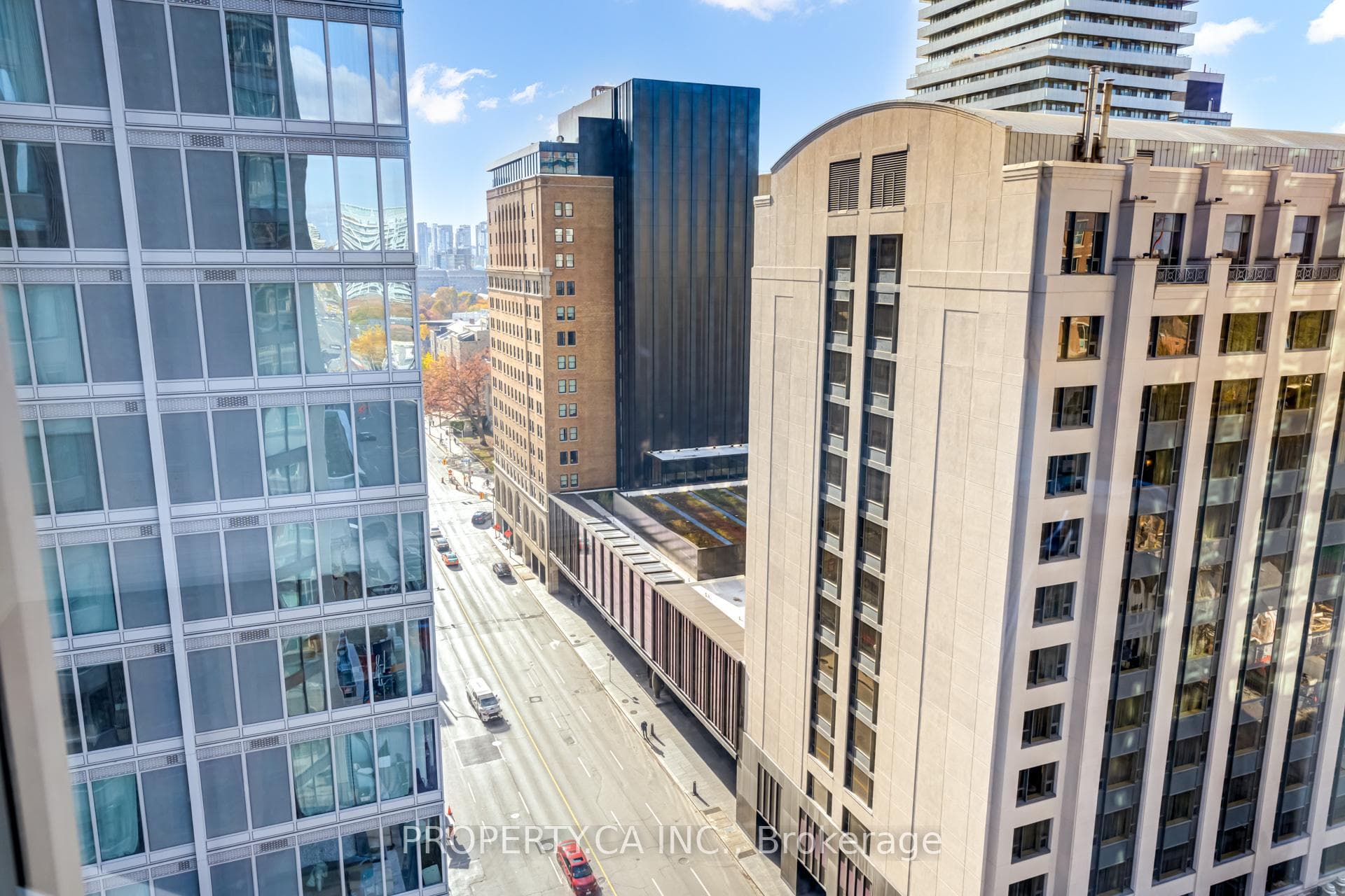 155 Yorkville Avenue Unit 1514 photo 19
