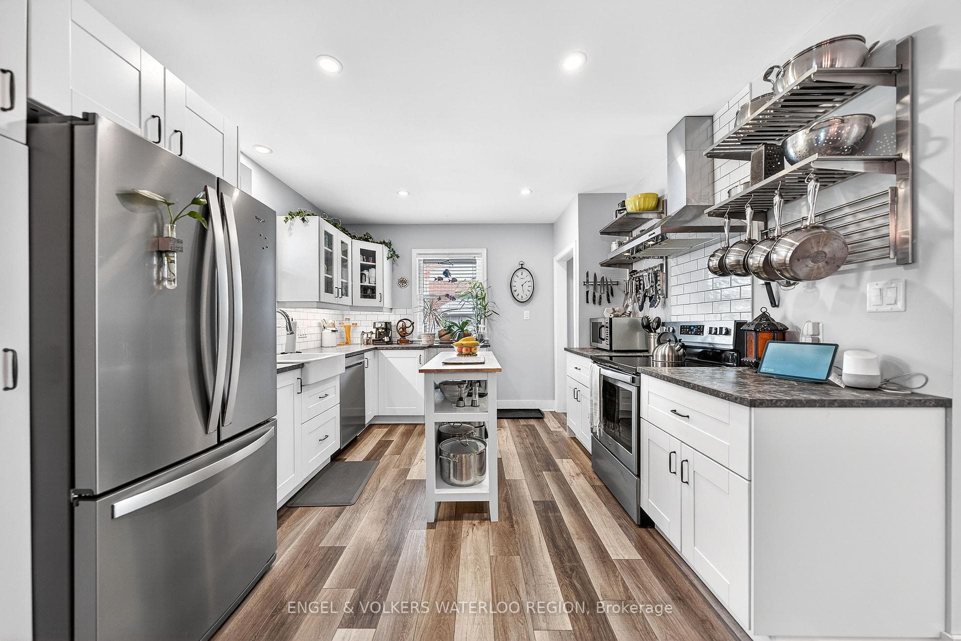 33 Elmwood Avenue photo 16