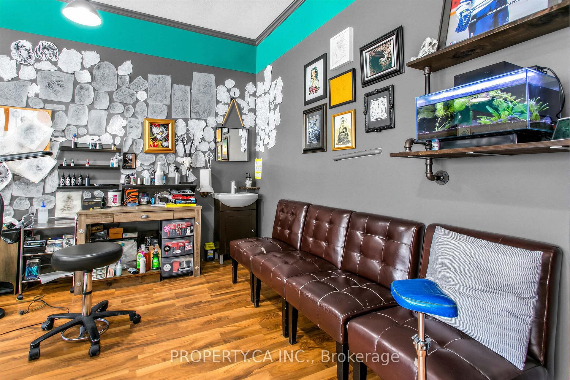 420 Royal York Road photo 17
