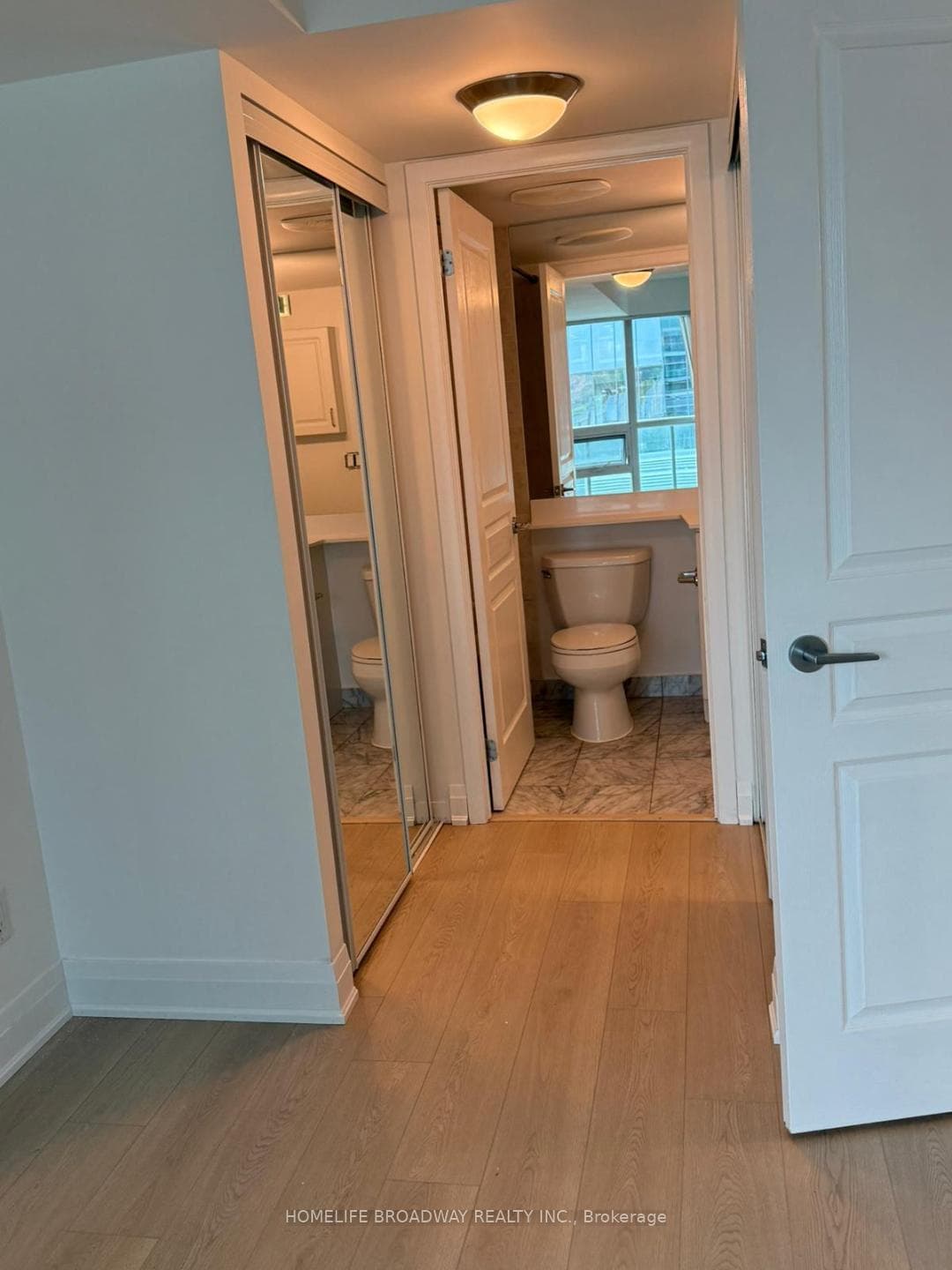 18 Yonge Street Unit 1702 photo 11