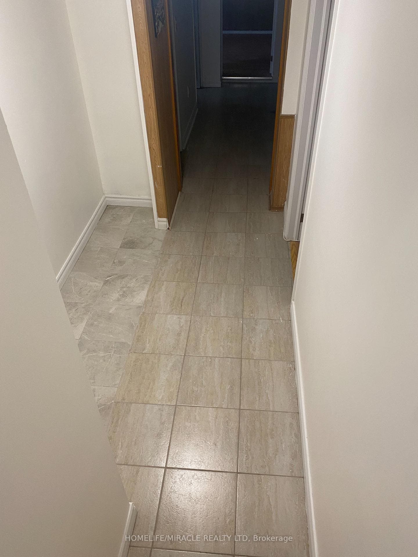10 Sundridge Drive Unit Basement photo 3