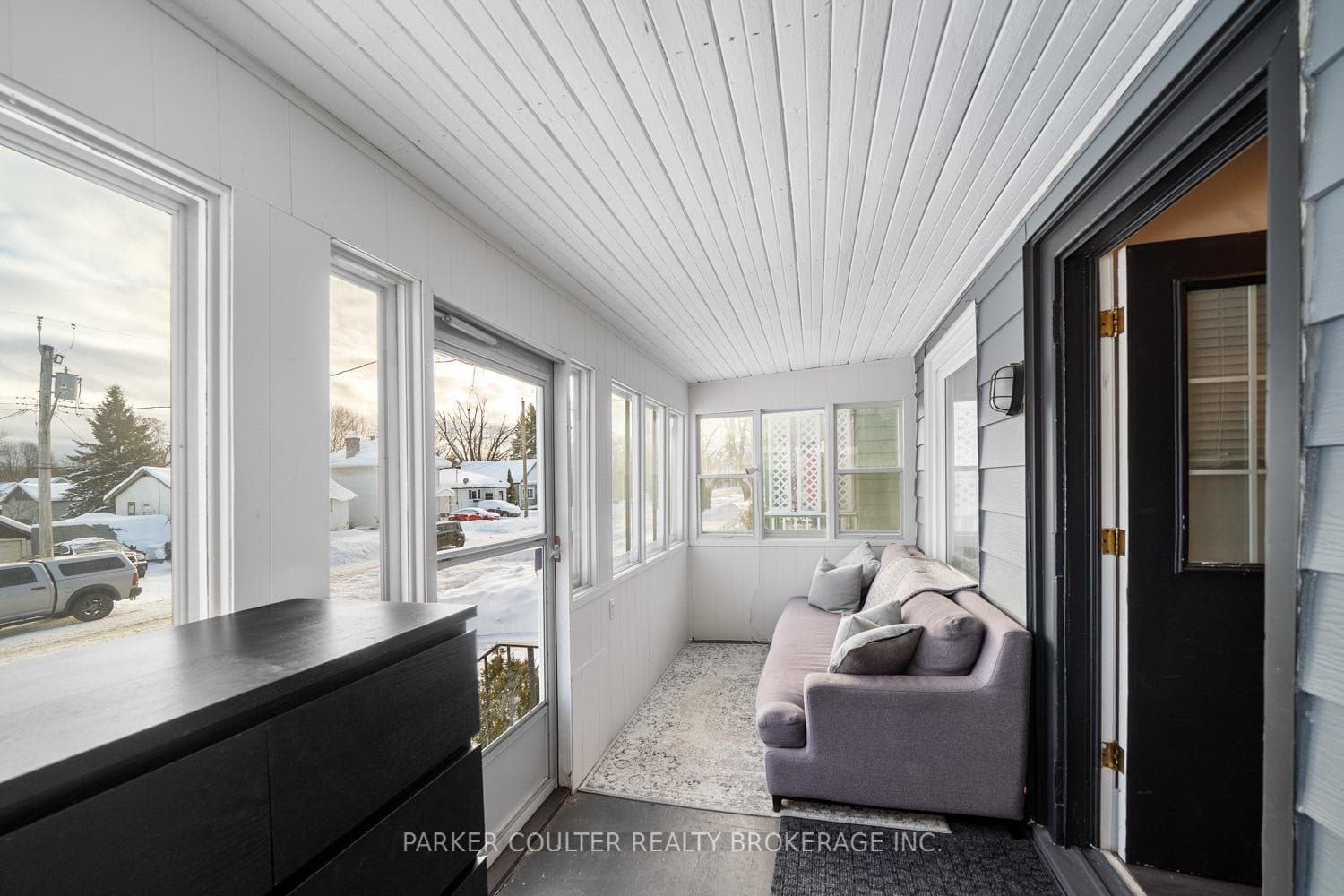 262 Nottawasaga Street photo 20