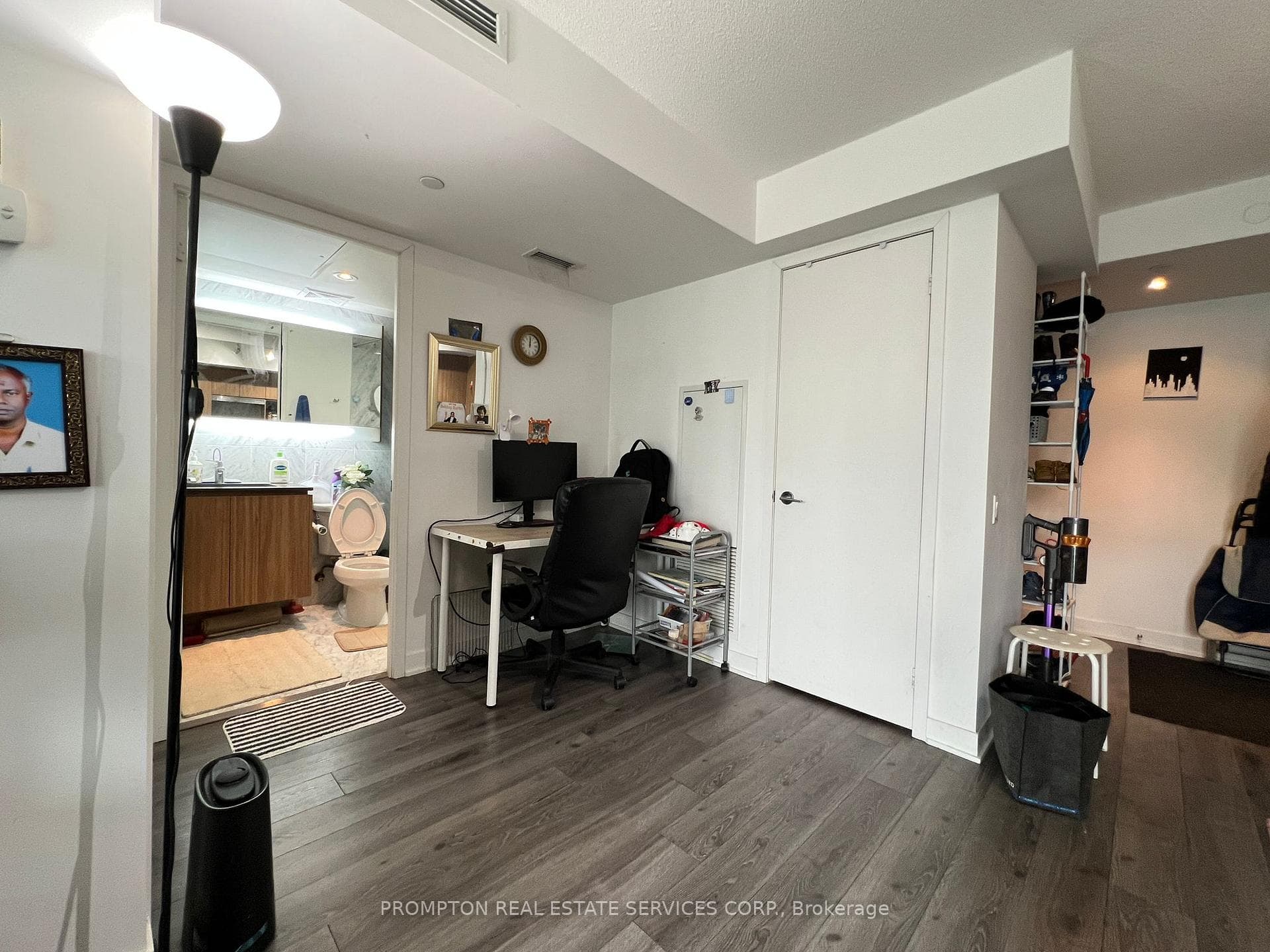 70 Queens Wharf Road Unit 1505 photo 9