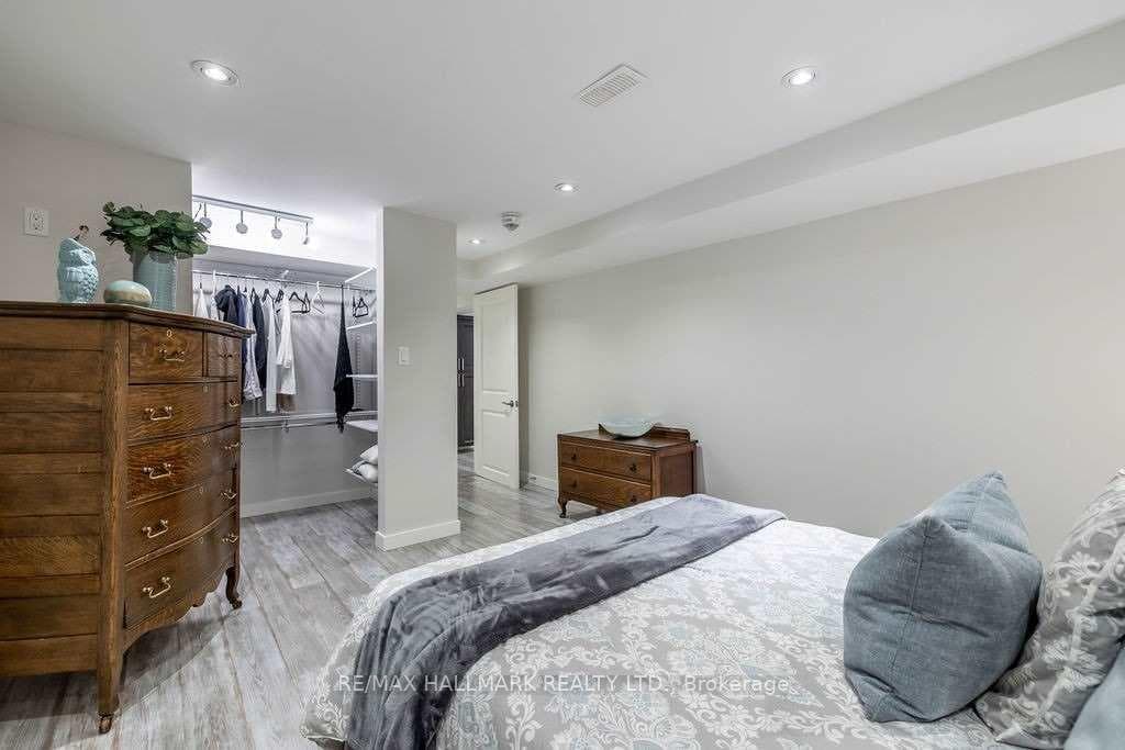 40 Hiley Avenue Unit Lower photo 9