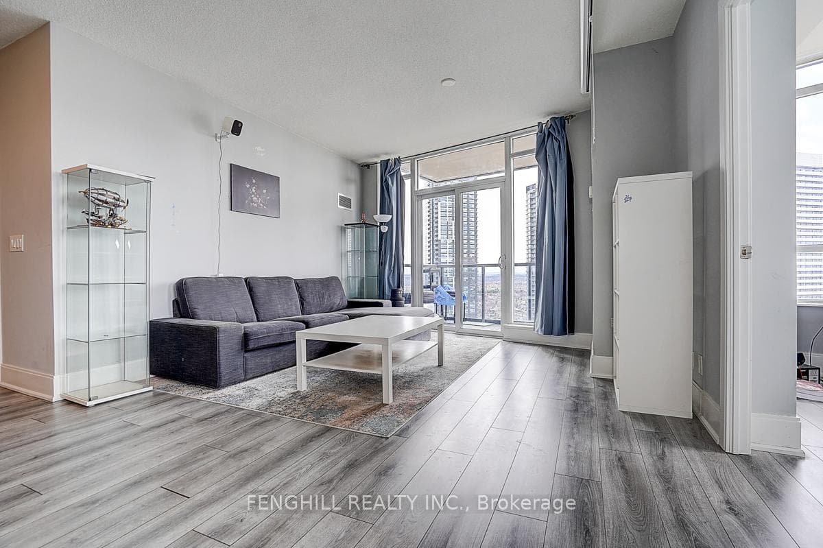 330 Burnhamthorpe Road Unit 2904 photo 4