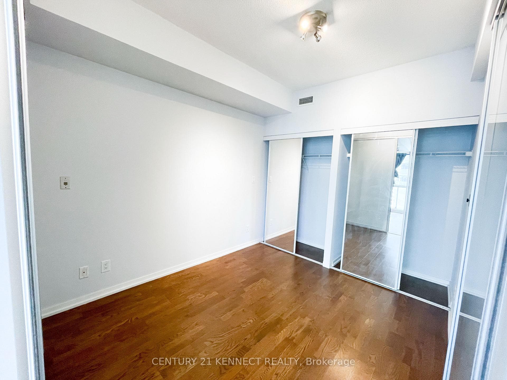 55 Bremner Boulevard Unit 1211 photo 17