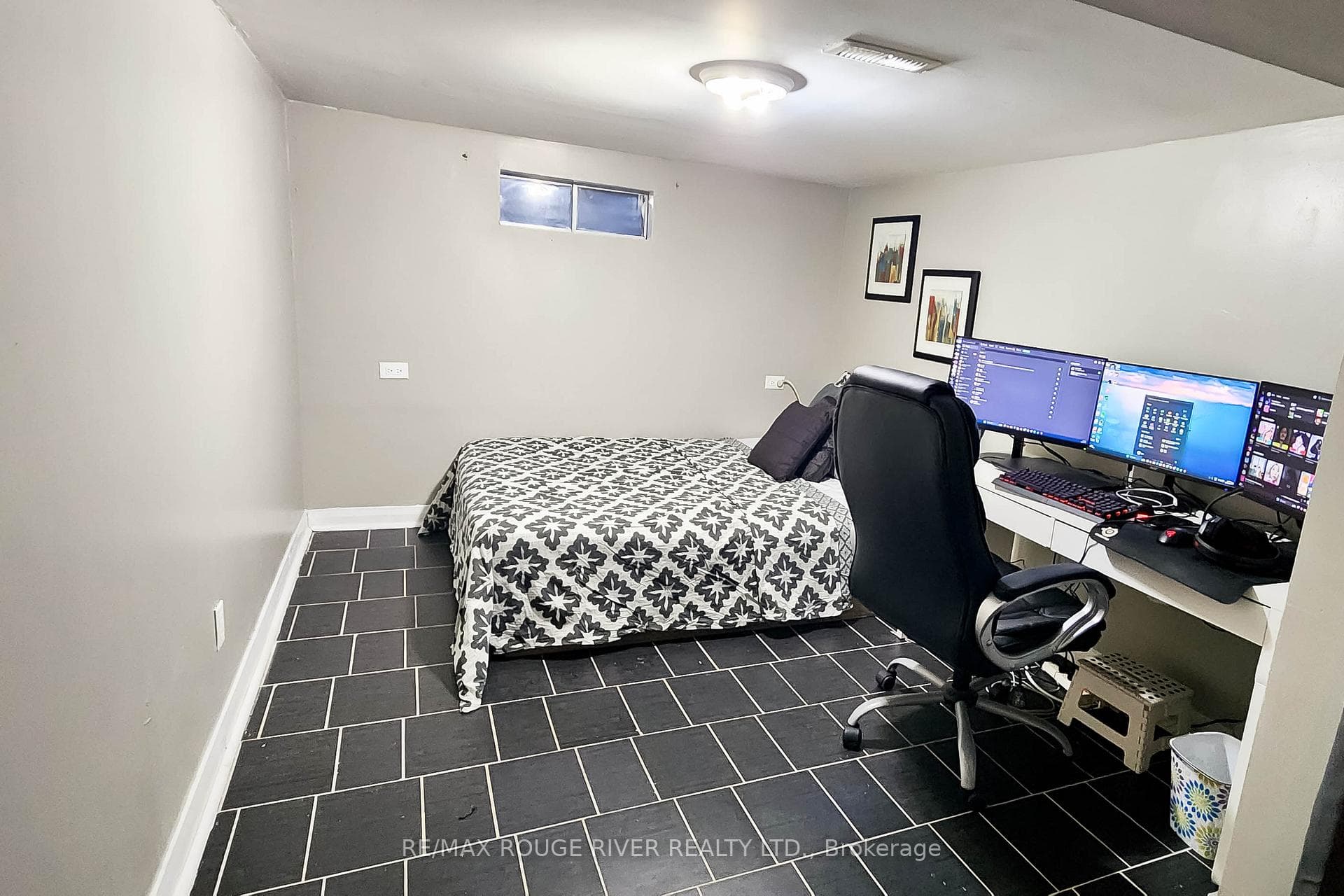 12 Bushwood Court photo 22