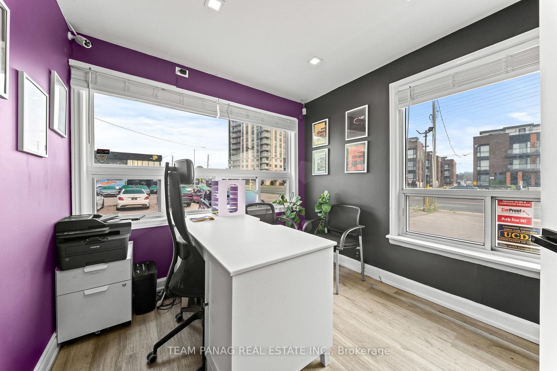 5298 Highway 7 Road Unit A photo 32