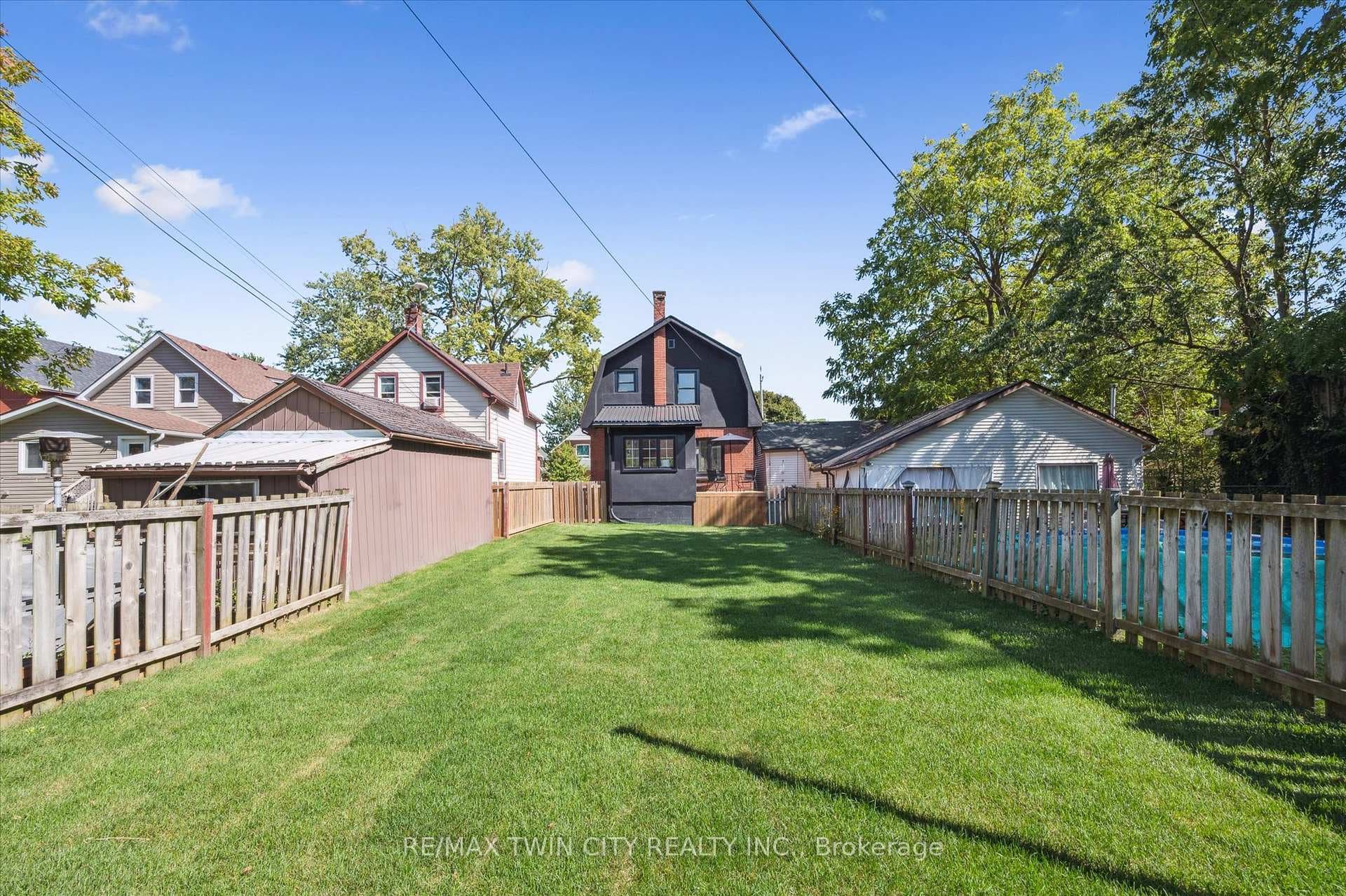66 Trinity Street photo 33