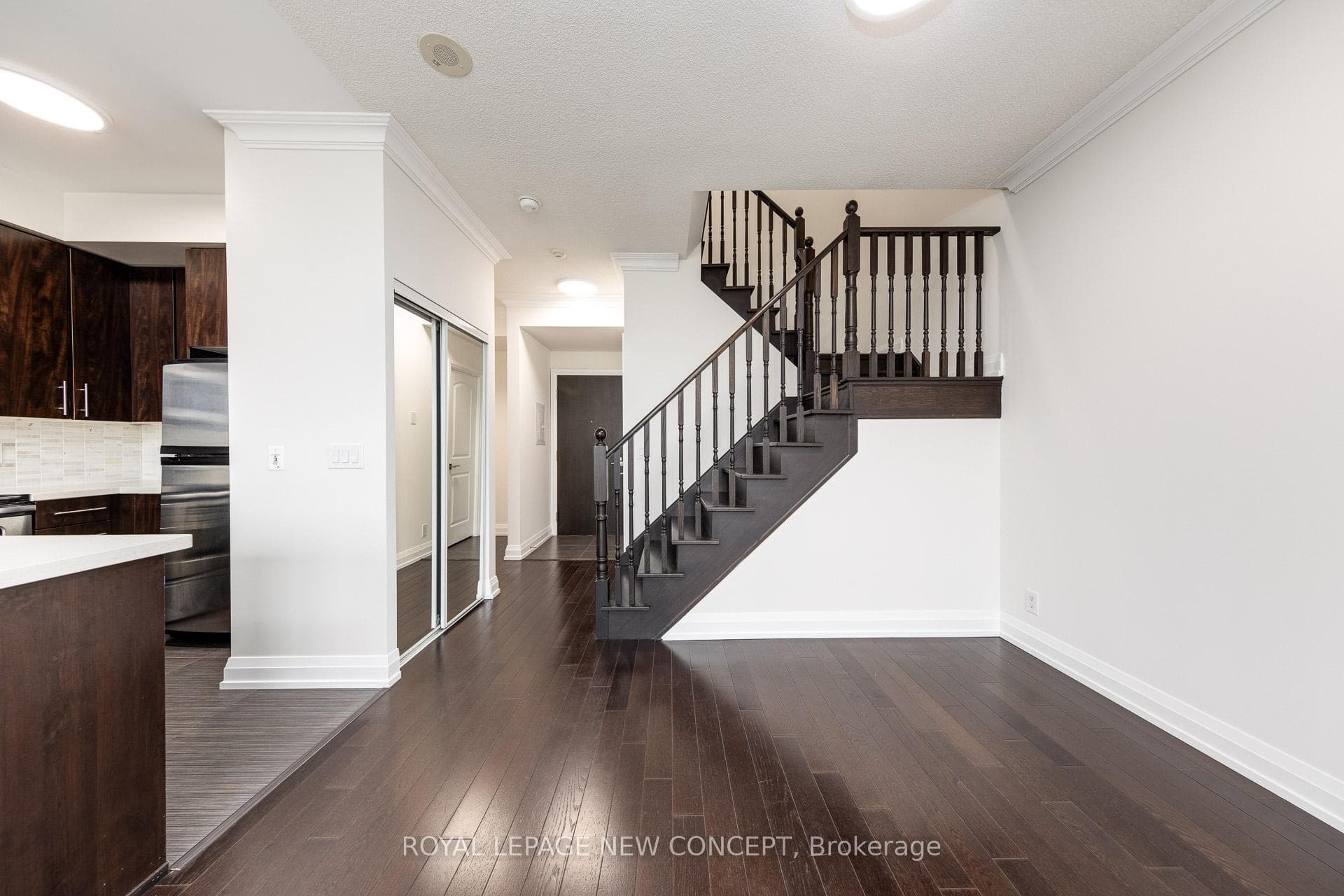 1070 Sheppard Avenue Unit PH8 photo 16