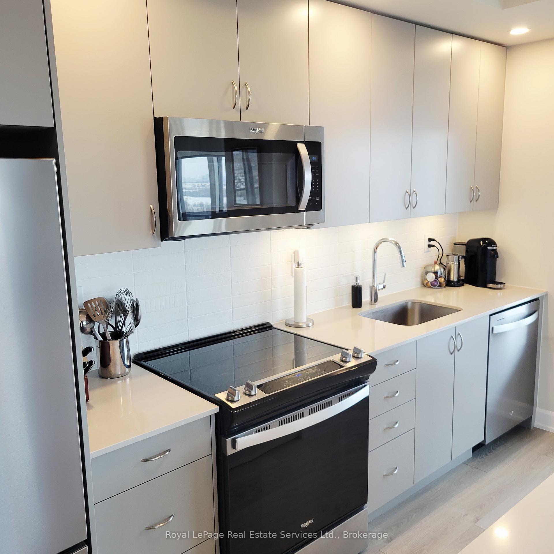 3220 William Coltson Avenue Unit 2007 photo 13