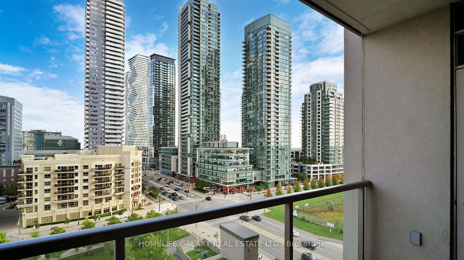 388 Prince Of Wales Drive Unit 901 photo 24