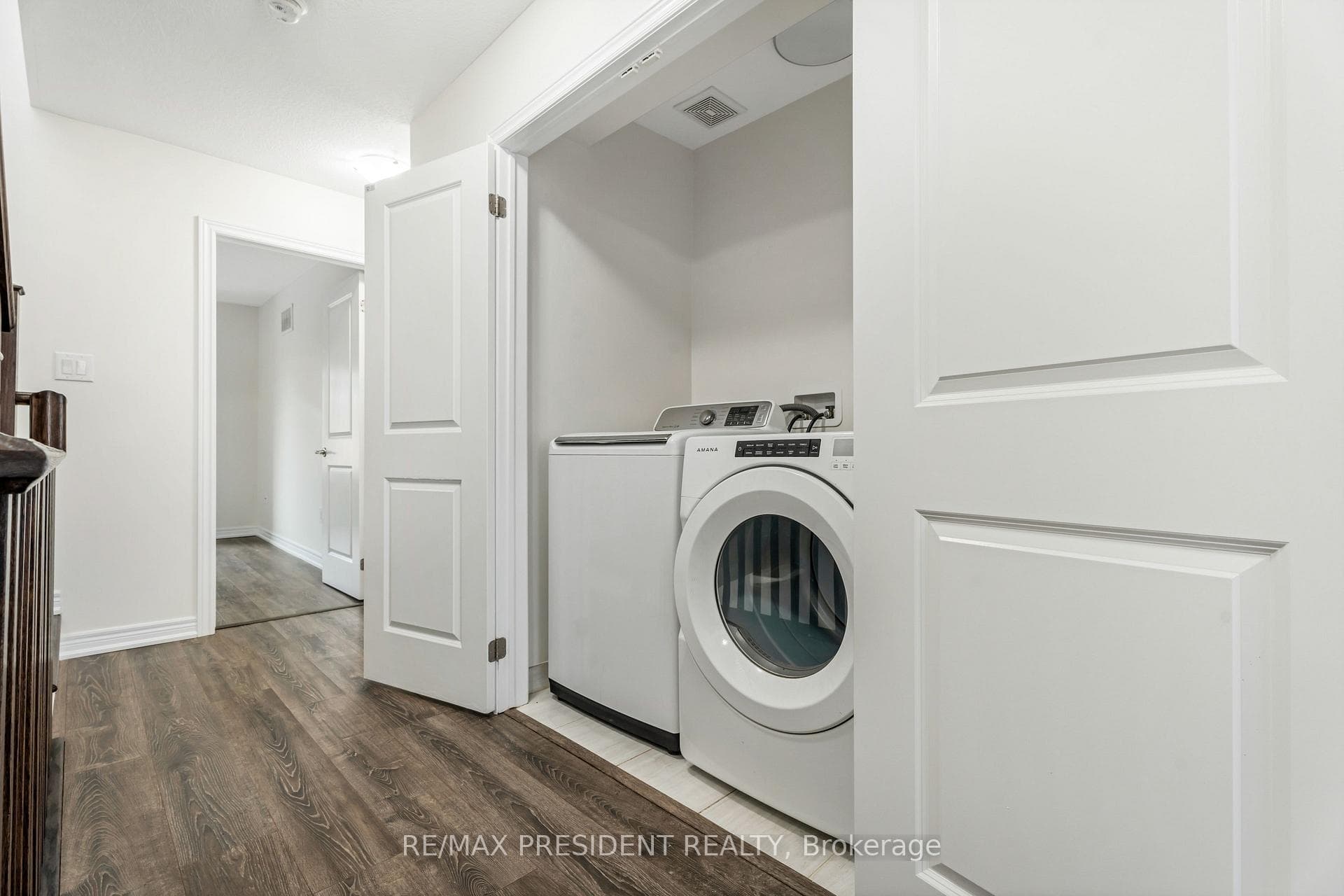 6 Waterview Lane photo 28