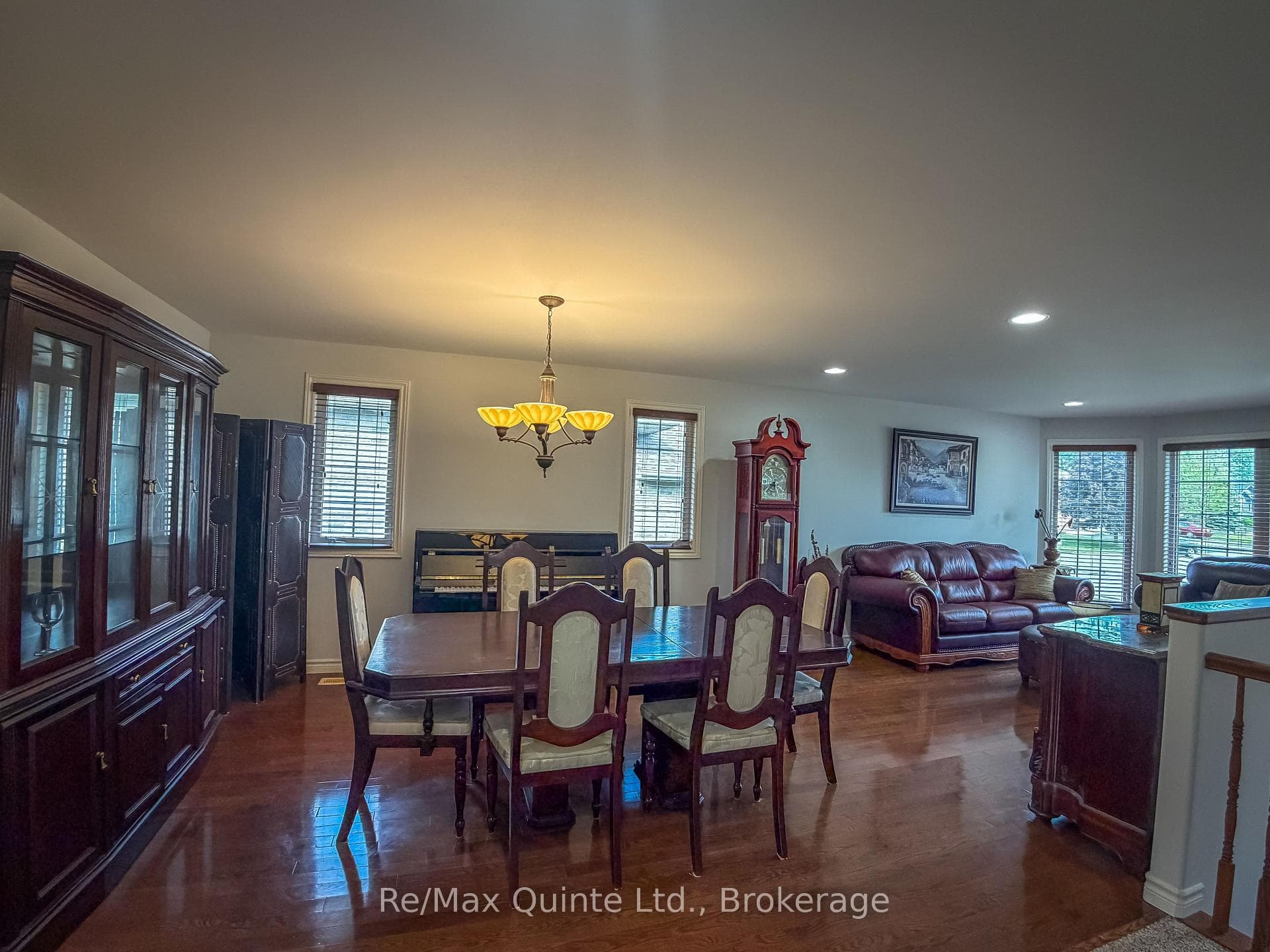 10 Boyce Court photo 6
