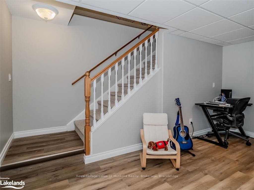 20 COATES Avenue photo 25