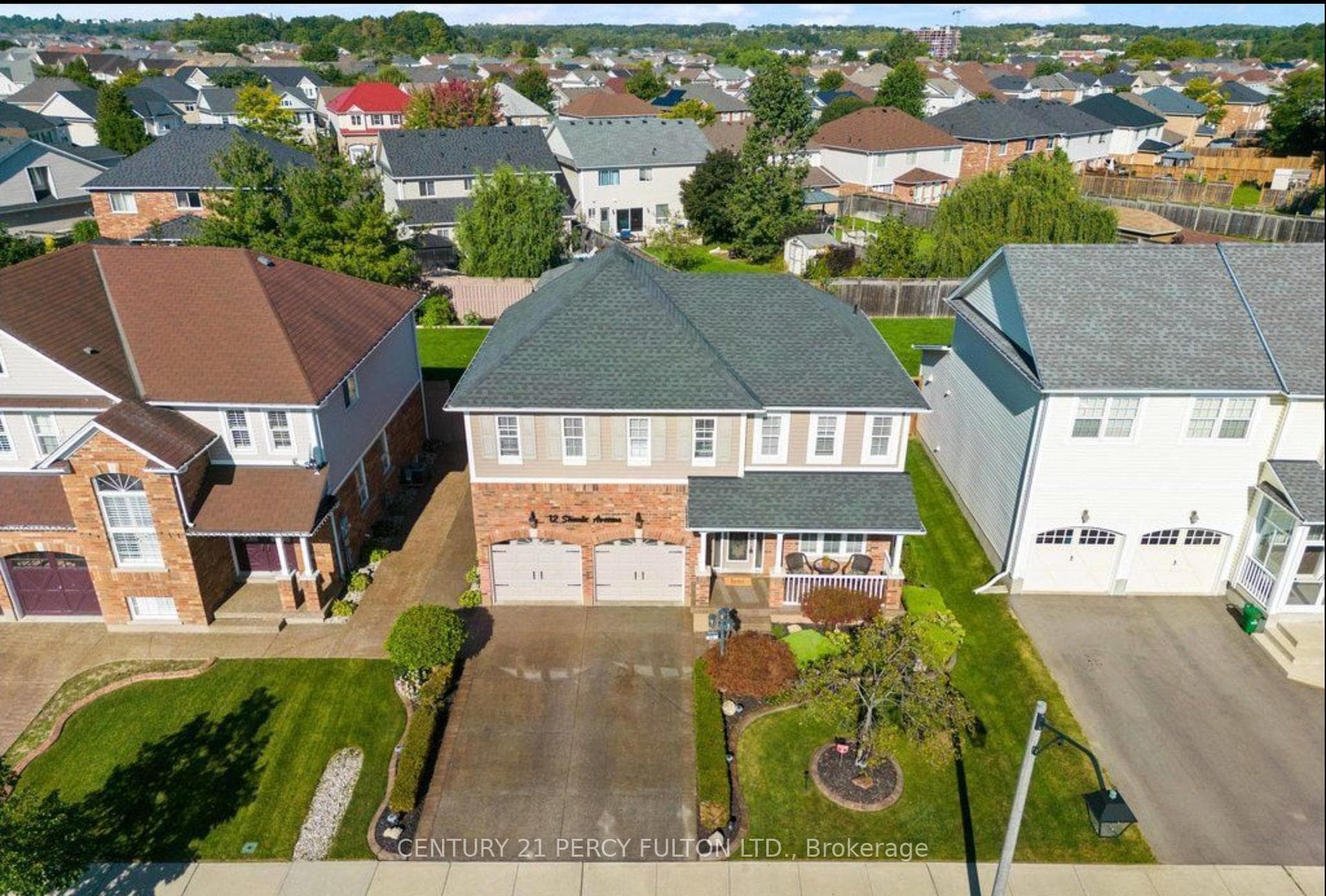 12 Shantz Avenue photo 1