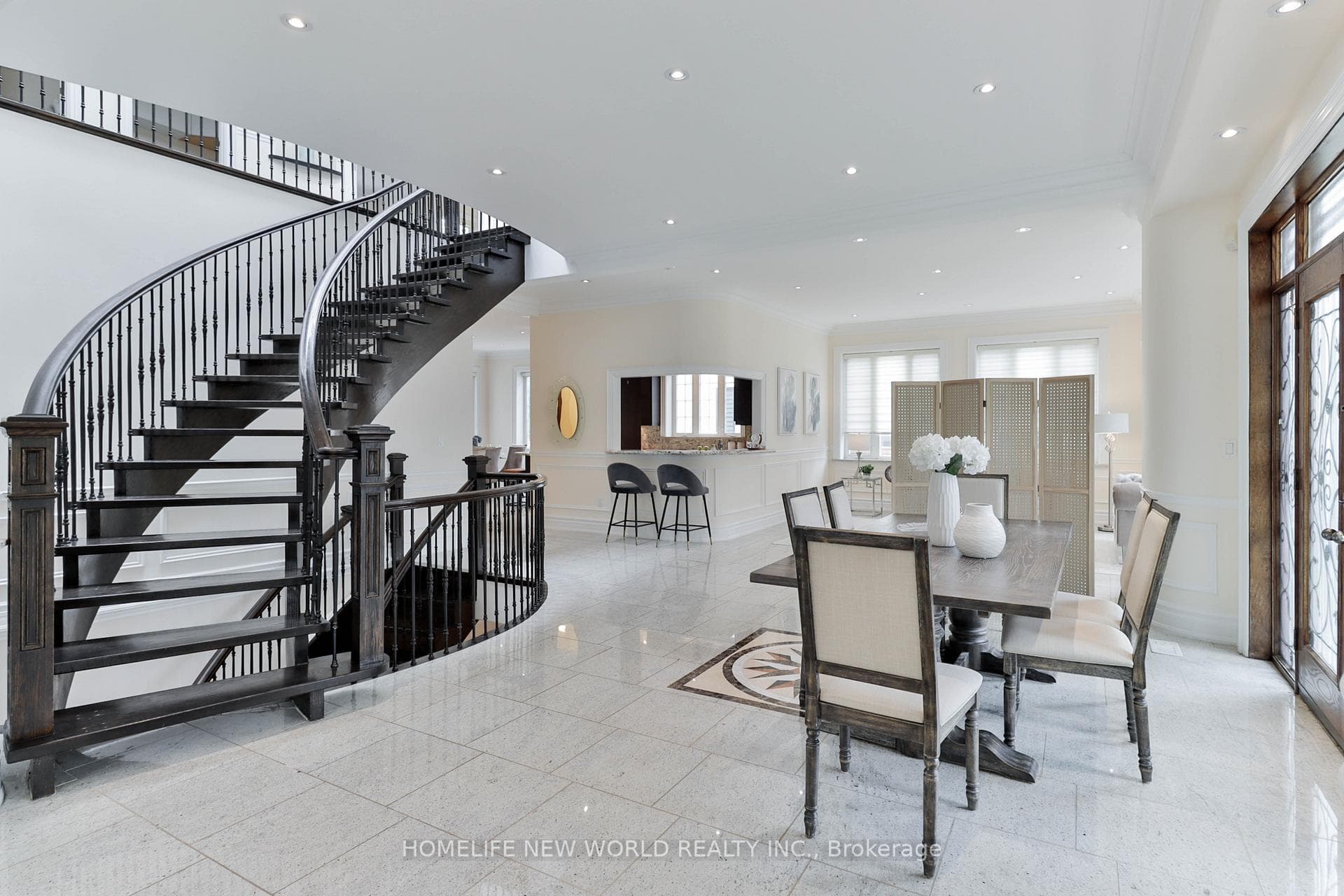 5 Oakcrest Avenue photo 9