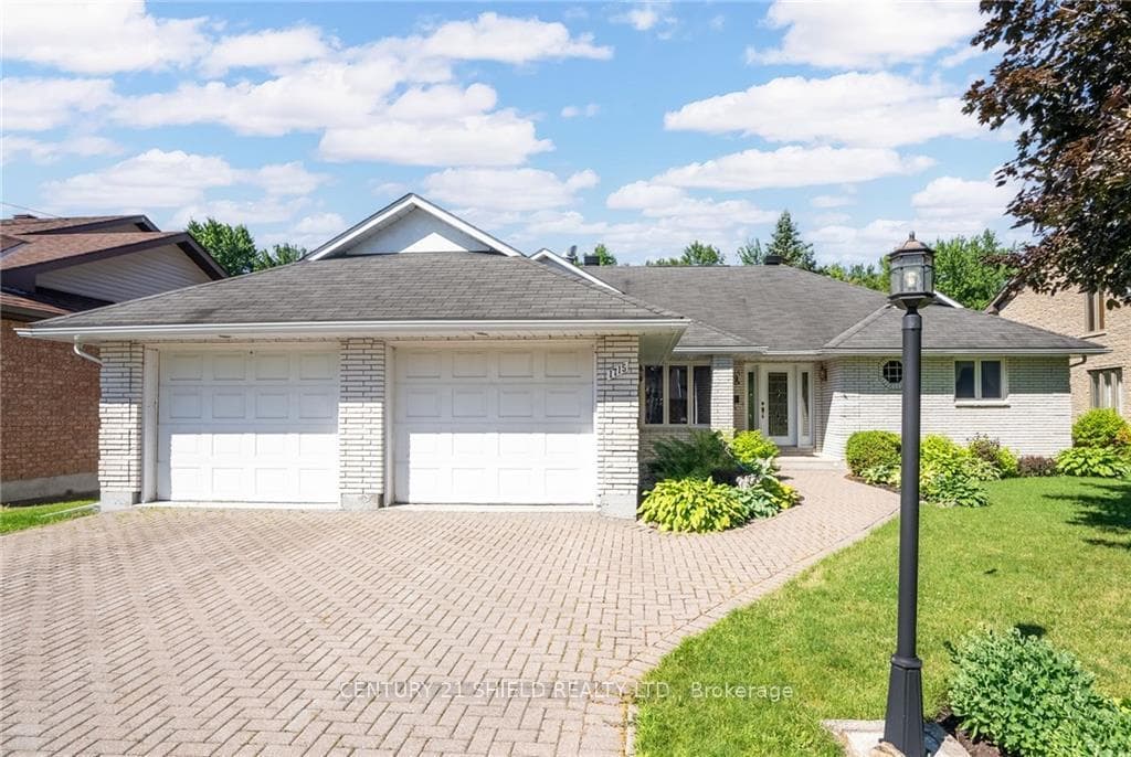 1715 BLAKELY Drive photo 1