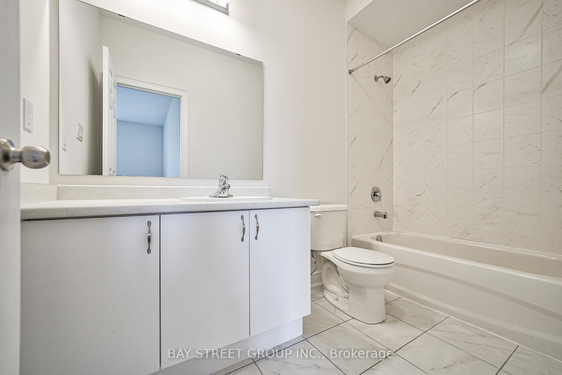 3 Thompson Way photo 27